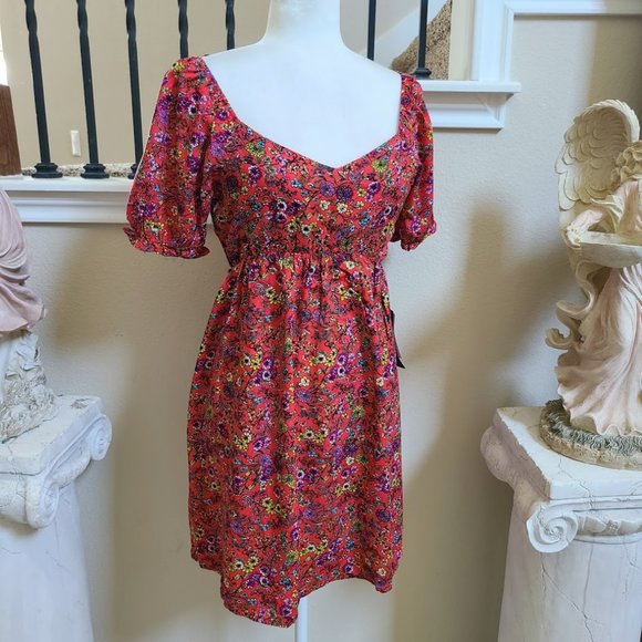 LunaChix Dresses & Skirts - LUNACHIX Short Sleeve Off Shoulder Dress sz S & L